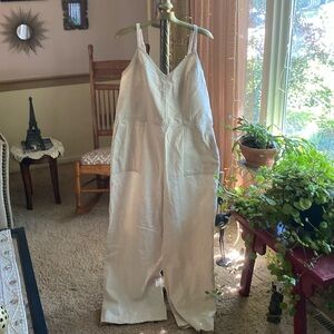 Universal thread cream jumper with pockets